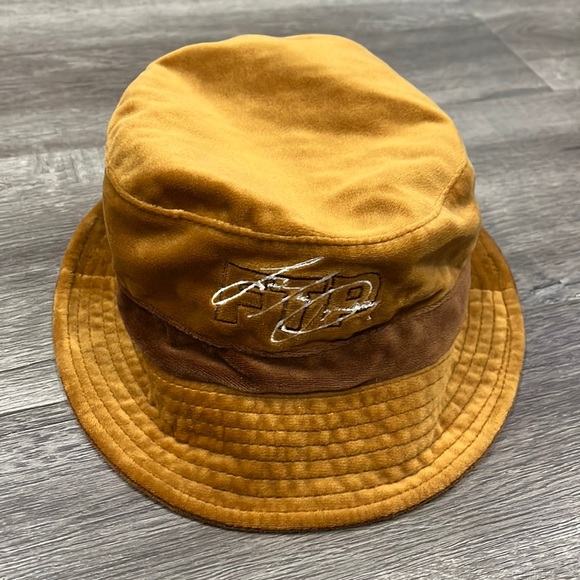 FTP REVERSABLE BUCKET HAT - Picture 1 of 6